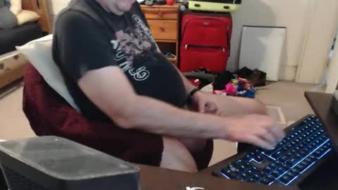 pghhorny2 online show from 05-07-26, 02:11