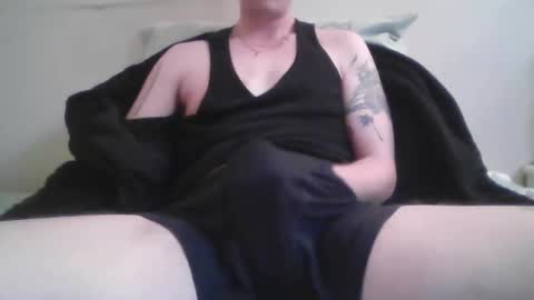 Snapshot of pgramlin09 chatting on 01-07-26, 08:33 pgramlin09 online show from 01-07-26, 08:33