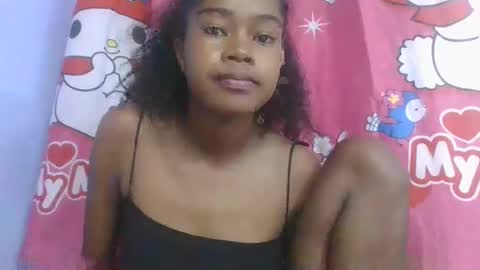 phania185885 online show from 04-14-26, 03:51