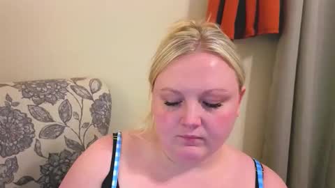 PhatAssBlond online show from 04-29-26, 10:49