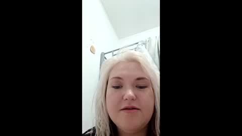 Snapshot of phatpcat73 chatting on 03-29-26, 08:53 phatpcat73 online show from 03-29-26, 08:53