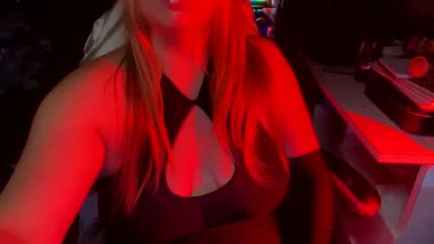 XGoddessPhattyX online show from 03-17-26, 10:40