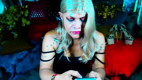 Snapshot of phcumdelight chatting on 06-12-26, 01:04 phcumdelight online show from 06-12-26, 01:04