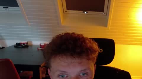 Snapshot of philipp_gtx chatting on 08-06-26, 03:36 philipp_gtx online show from 08-06-26, 03:36