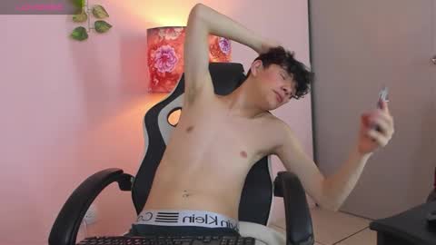 PHILLIP online show from 03-15-26, 05:57