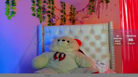 PHILLIP online show from 06-13-26, 03:43