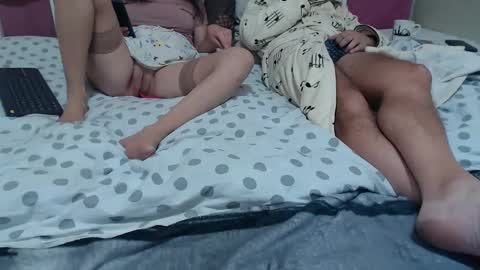 Snapshot of phoenix_aurora_ chatting on 11-18-25, 11:48 Phoenix and Aurora online show from 11-18-25, 11:48