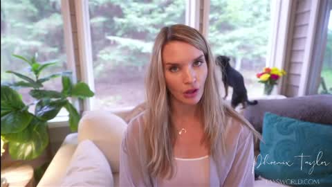 PHOENIX TAYLOR online show from 05-02-26, 11:54