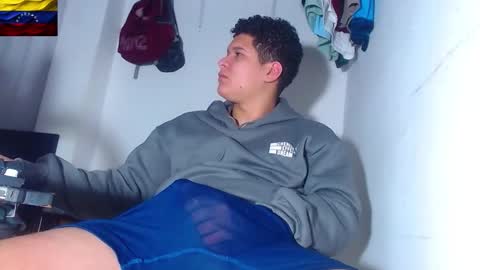 AdnierGnz online show from 02-05-26, 01:16