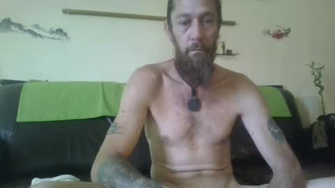 Snapshot of phorceofzen chatting on 07-01-26, 02:40 phorceofzen online show from 07-01-26, 02:40