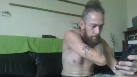 Snapshot of phorceofzen chatting on 07-15-26, 03:17 phorceofzen online show from 07-15-26, 03:17