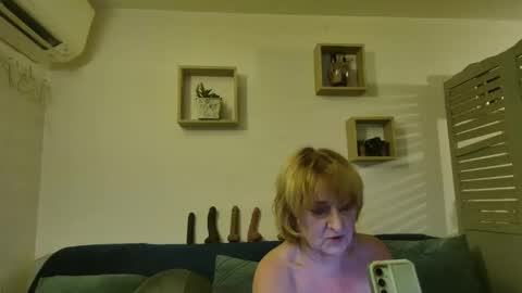 Snapshot of phryna84 chatting on 02-05-26, 08:57 phryna online show from 02-05-26, 08:57