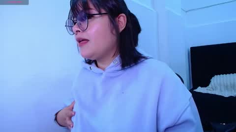 phylavell_ online show from 05-12-26, 11:57