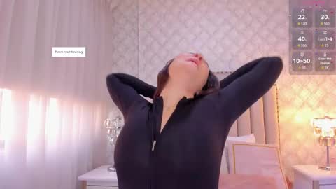 Snapshot of pia_johnson_ chatting on 10-18-25, 11:55 online show from 10-18-25, 11:55