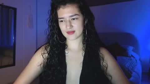 Snapshot of piama_burnss chatting on 03-27-26, 11:37 piama_burnss online show from 03-27-26, 11:37