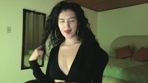 Snapshot of piama_burnss chatting on 05-08-26, 12:38 piama_burnss online show from 05-08-26, 12:38