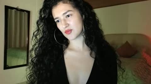 Snapshot of piama_burnss chatting on 05-25-26, 11:55 piama_burnss online show from 05-25-26, 11:55