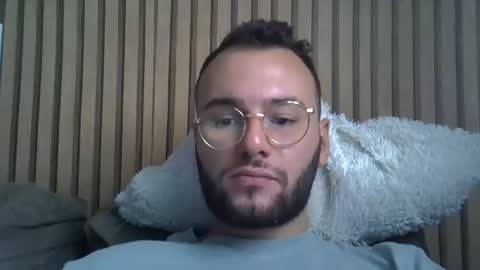 Snapshot of piazaocwbbb chatting on 10-22-25, 07:46 piazaocwbbb online show from 10-22-25, 07:46