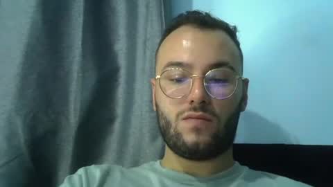 Snapshot of piazaocwbbb chatting on 03-11-26, 03:29 piazaocwbbb online show from 03-11-26, 03:29