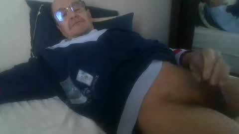 Snapshot of pichoun71 chatting on 12-07-24, 11:07 pichoun71 online show from 12-07-24, 11:07