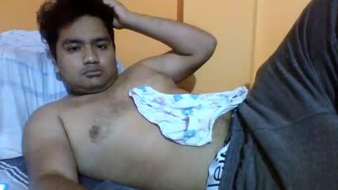 Snapshot of pichulonrenzo chatting on 12-15-24, 06:29 PICHULAMOJADA online show from 12-15-24, 06:29