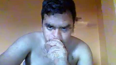 Snapshot of pichulonrenzo chatting on 01-28-25, 09:29 PICHULAMOJADA online show from 01-28-25, 09:29