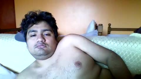 Snapshot of pichulonrenzo chatting on 10-09-25, 09:57 PICHULAMOJADA online show from 10-09-25, 09:57