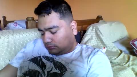 Snapshot of pichulonrenzo chatting on 10-12-25, 06:18 PICHULAMOJADA online show from 10-12-25, 06:18