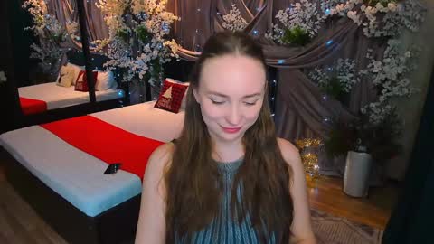Emelie online show from 01-19-25, 10:28