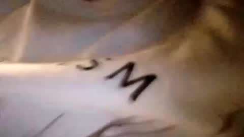 Snapshot of pieceofmoon chatting on 09-12-25, 10:10 Moonie online show from 09-12-25, 10:10