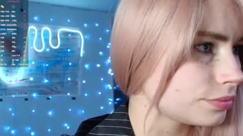 Piera online show from 09-20-25, 07:04