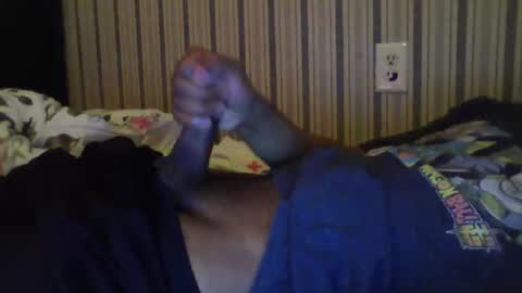 Snapshot of pierce2094 chatting on 04-15-26, 02:29 pierce online show from 04-15-26, 02:29