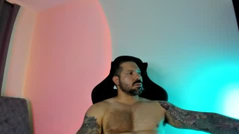 Pierre online show from 08-09-26, 03:28