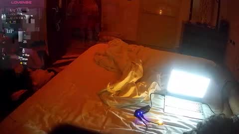 coupleofgods online show from 10-11-25, 06:50