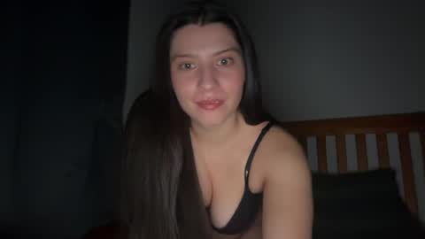 Mila online show from 06-24-26, 03:16