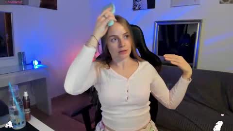 Snapshot of piinkpandora chatting on 01-17-26, 10:24 PiinkPandora online show from 01-17-26, 10:24