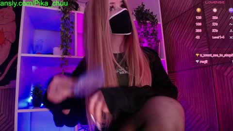 Snapshot of pika_pikaa chatting on 12-14-24, 02:45 Sonya online show from 12-14-24, 02:45