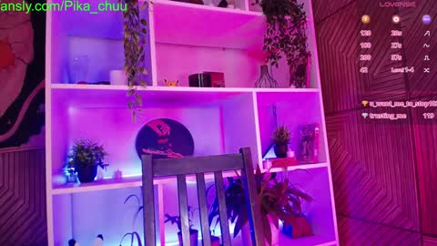 Snapshot of pika_pikaa chatting on 12-17-24, 02:33 Sonya online show from 12-17-24, 02:33