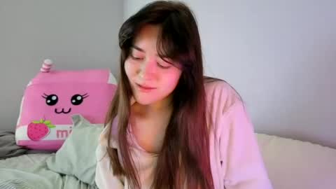 PilloGoddess online show from 06-18-26, 01:06