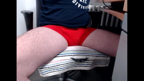 Snapshot of pimmel10 chatting on 12-05-24, 05:50 pimmel10 online show from 12-05-24, 05:50