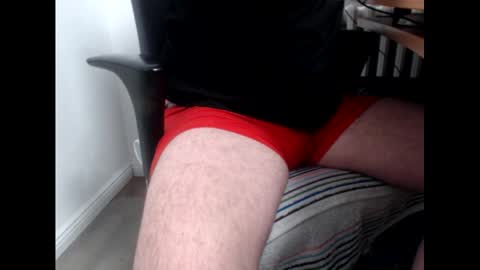 Snapshot of pimmel10 chatting on 02-19-25, 06:10 pimmel10 online show from 02-19-25, 06:10