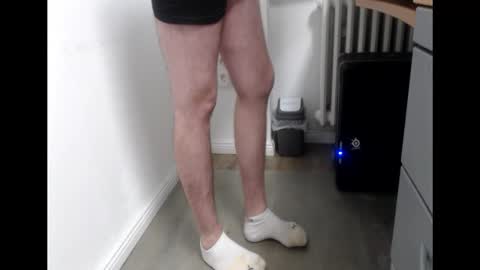 Snapshot of pimmel10 chatting on 12-16-25, 08:36 pimmel10 online show from 12-16-25, 08:36