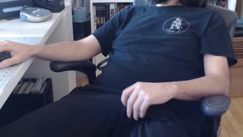 Snapshot of pimprobo chatting on 02-23-25, 04:46 Pimp Robo online show from 02-23-25, 04:46