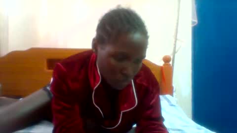 Snapshot of pinah1997 chatting on 03-04-25, 06:26 pinah1997 online show from 03-04-25, 06:26