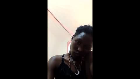 Snapshot of pinah1997 chatting on 01-14-26, 12:22 pinah1997 online show from 01-14-26, 12:22