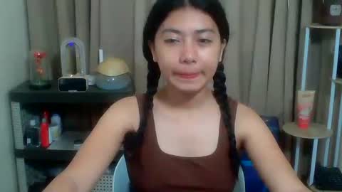 Snapshot of pinay_aangel chatting on 03-27-26, 02:06 pinay_aangel online show from 03-27-26, 02:06