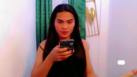 Snapshot of pinay_cristine chatting on 11-18-25, 03:49 pinay_cristine online show from 11-18-25, 03:49