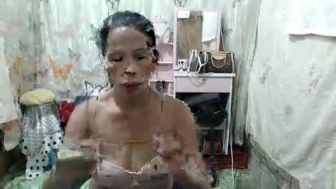 hazel online show from 10-13-25, 04:23