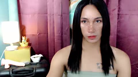 Snapshot of pinay_lucy chatting on 03-08-26, 02:04 lucyLove online show from 03-08-26, 02:04