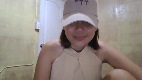 Mona Pinay online show from 04-19-26, 06:10